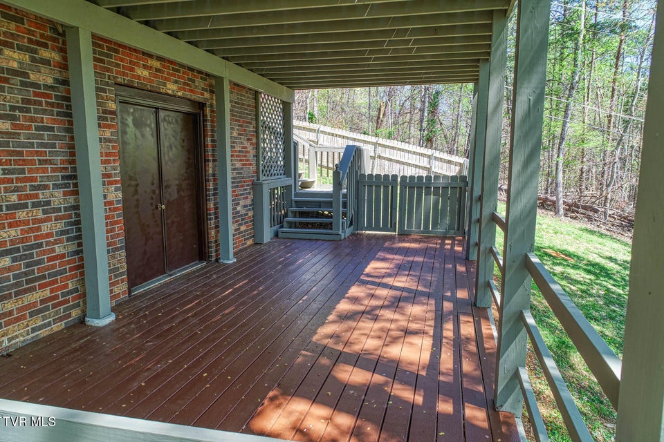 Photo #19: 804 Seven Oaks Drive