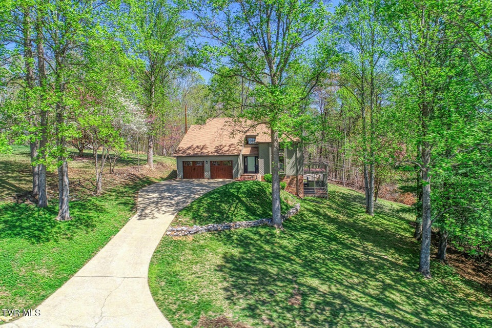 Photo #25: 804 Seven Oaks Drive