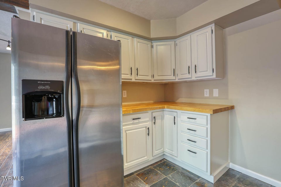 Photo #39: 804 Seven Oaks Drive