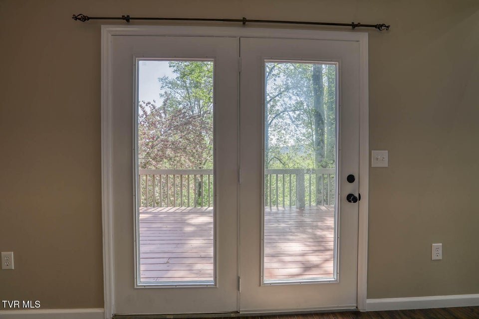 Photo #44: 804 Seven Oaks Drive