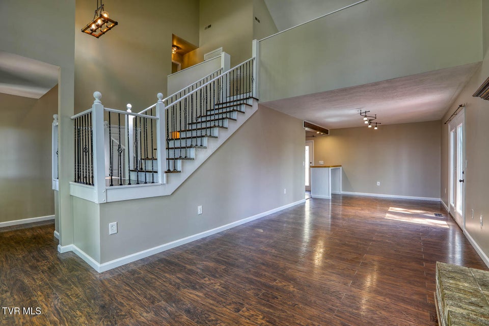 Photo #45: 804 Seven Oaks Drive