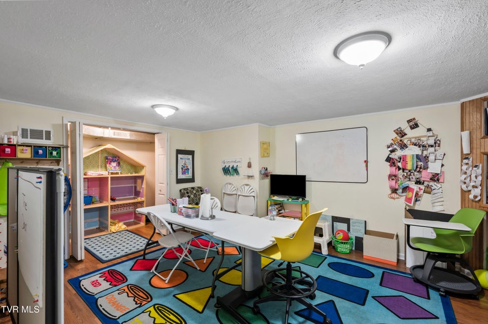 Photo #13: 670 Norfolk Ave.