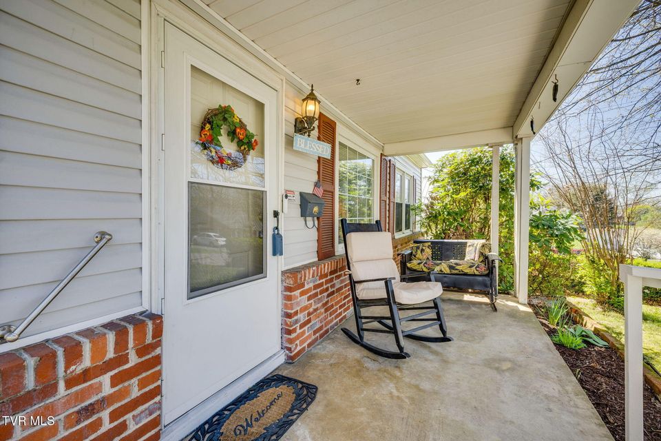 Photo #5: 2110 Anderson Street
