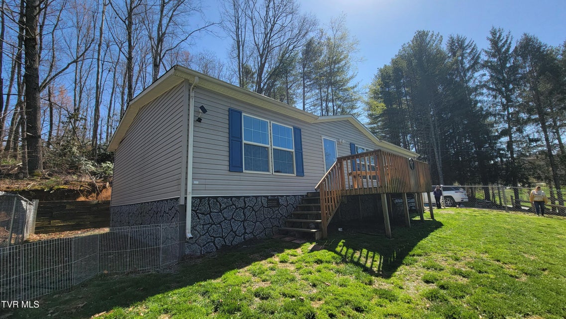 Photo #4: 1229 Pleasant Valley Road