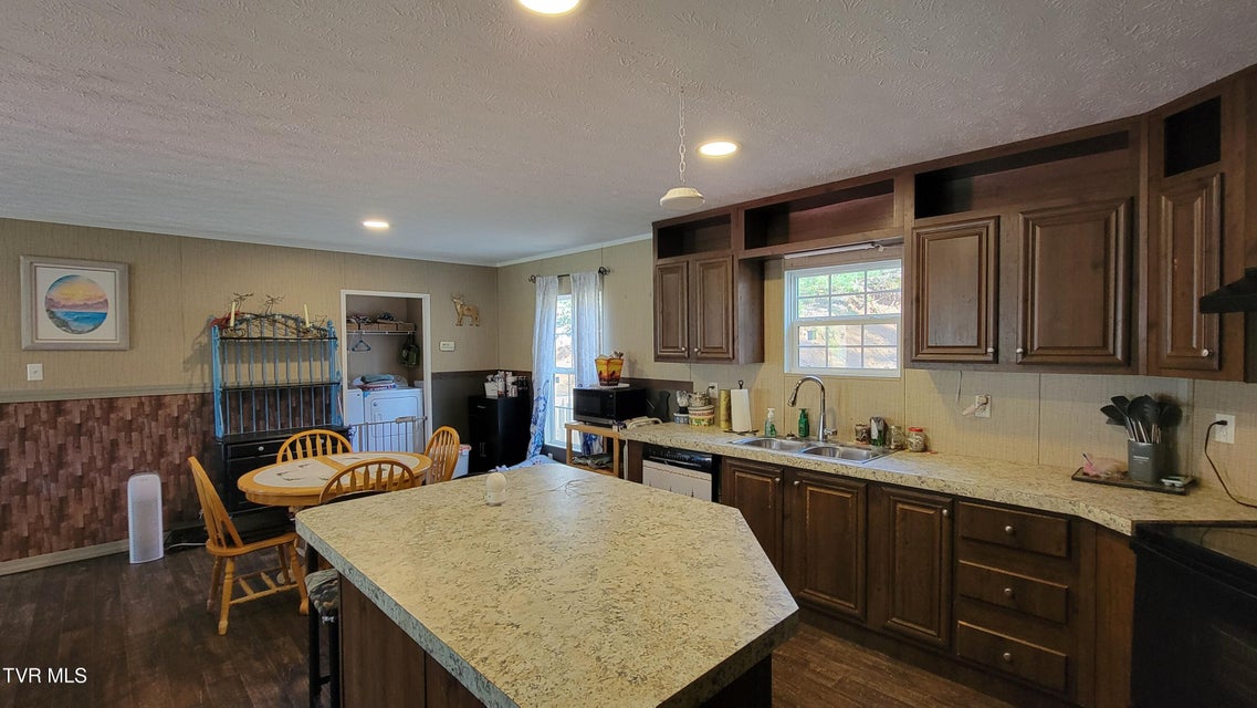 Photo #10: 1229 Pleasant Valley Road