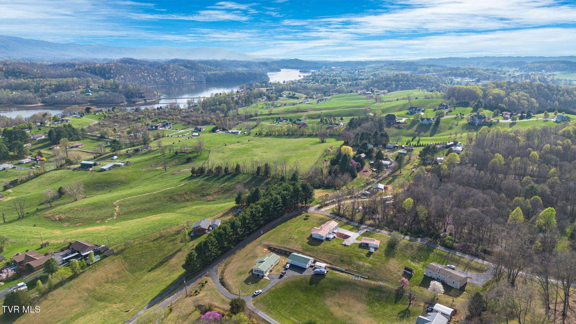 Photo #34: 22397 Sugarbush Ln