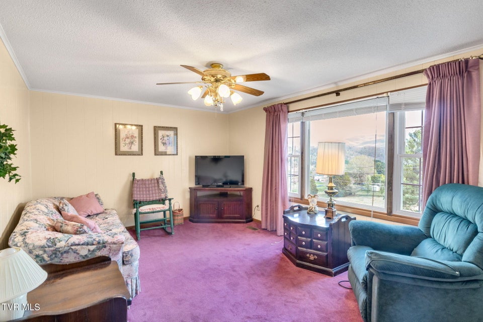 Photo #7: 22397 Sugarbush Ln
