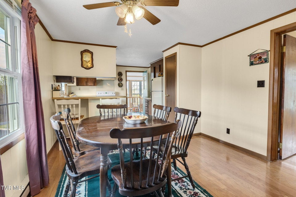Photo #14: 22397 Sugarbush Ln