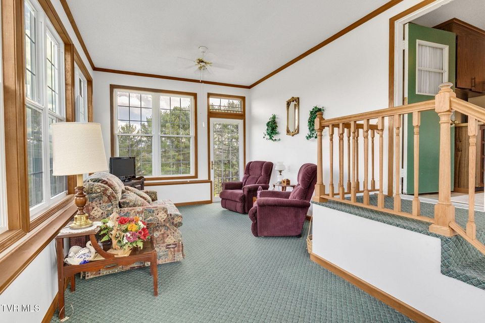 Photo #11: 22397 Sugarbush Ln