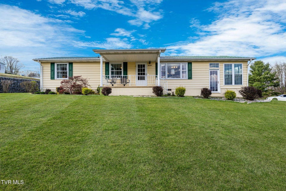Photo #2: 22397 Sugarbush Ln