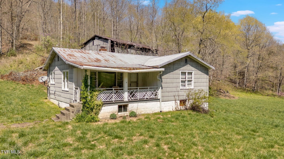 Photo #2: 2740 Dry Creek Road