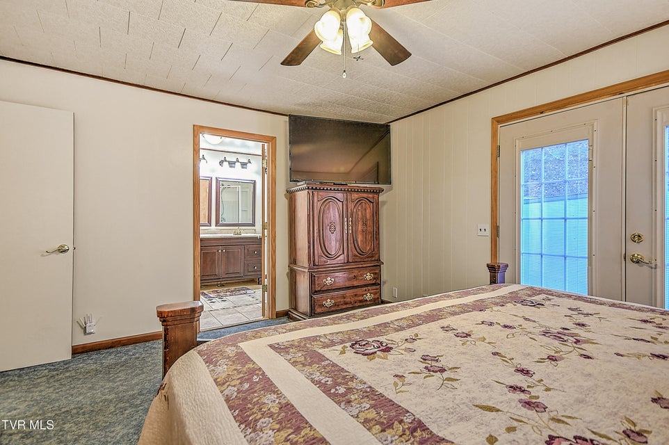 Photo #19: 115 Freeman Silvers Road
