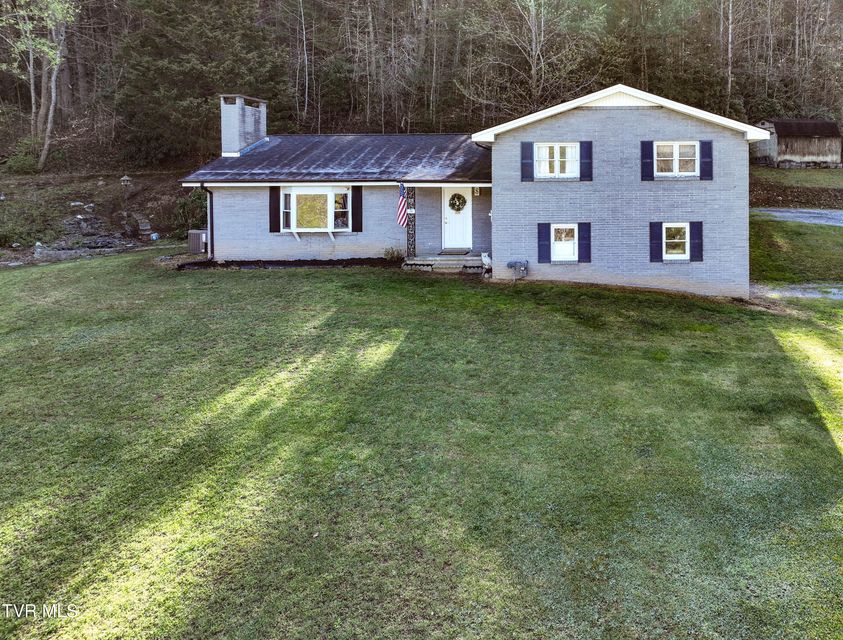 Photo #58: 115 Freeman Silvers Road