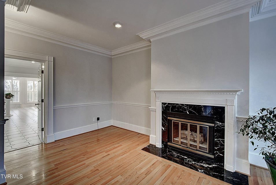 Photo #10: 112 Barberry Road