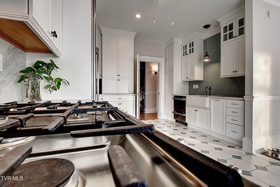 Photo #15: 112 Barberry Road