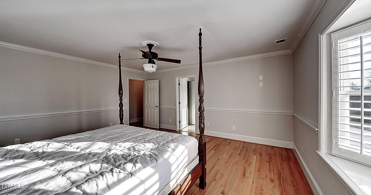 Photo #29: 112 Barberry Road