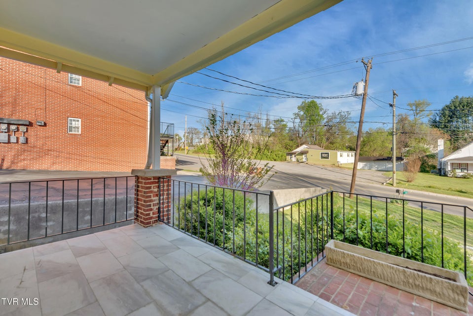 Photo #28: 457 Bernard Avenue