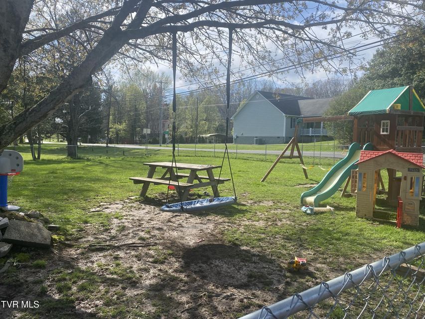 Photo #5: 6192 Hurricane Road