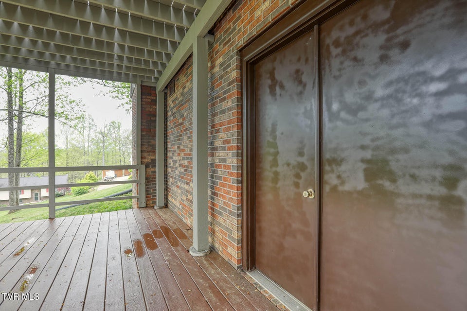 Photo #84: 804 Seven Oaks Drive
