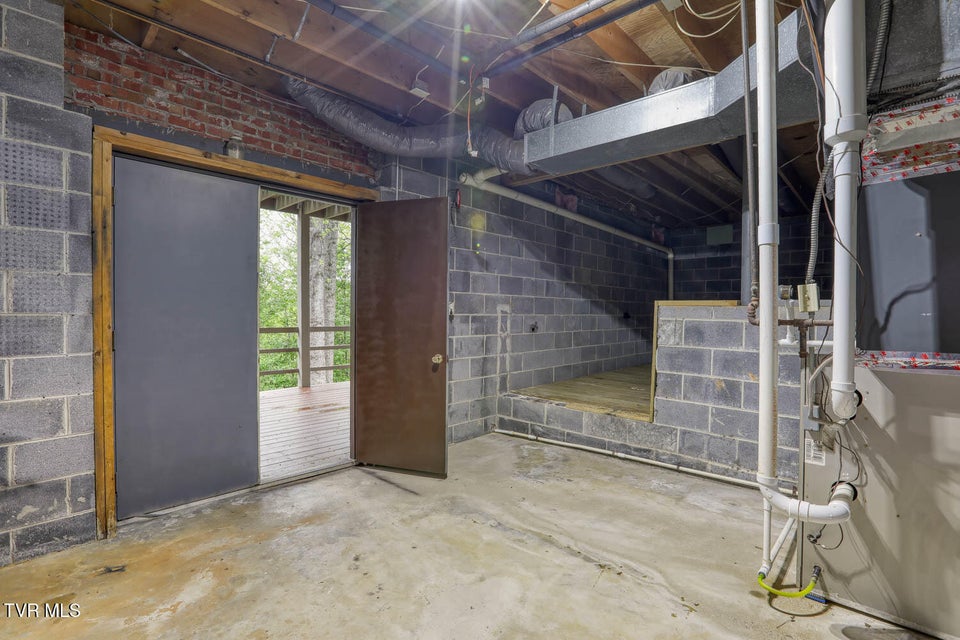 Photo #86: 804 Seven Oaks Drive