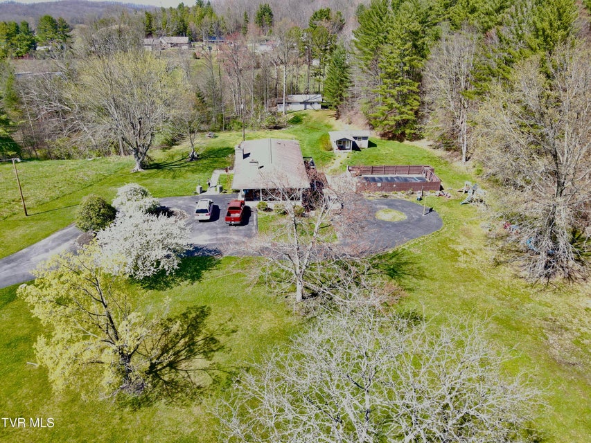 Photo #32: 955 Beechtree Road