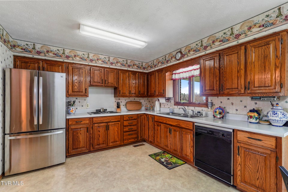 Photo #12: 632 Matson Road