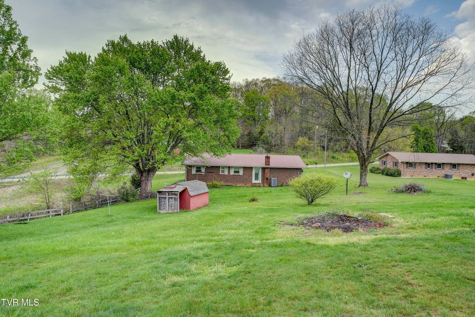 Photo #26: 133 Telford Road