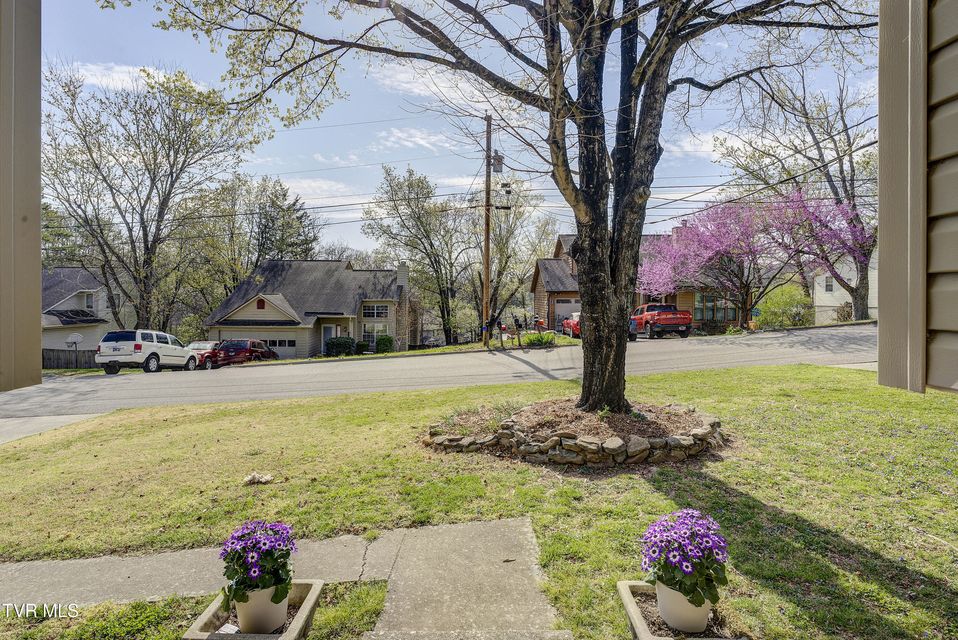 Photo #3: 1424 Overton Lane