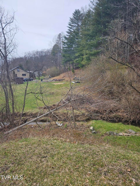 Photo #10: 8821 Maple Road Road