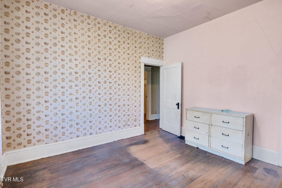 Photo #16: 41144 Morgan Avenue