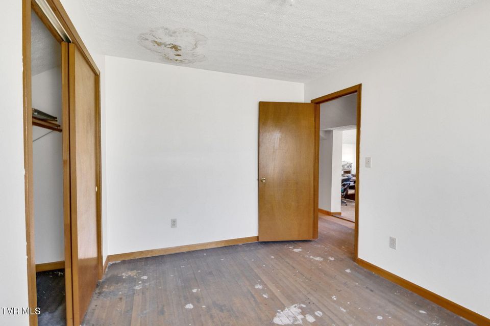 Photo #22: 41144 Morgan Avenue