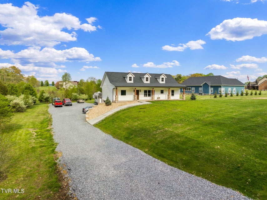 Photo #3: 335 Bonne Vista Drive