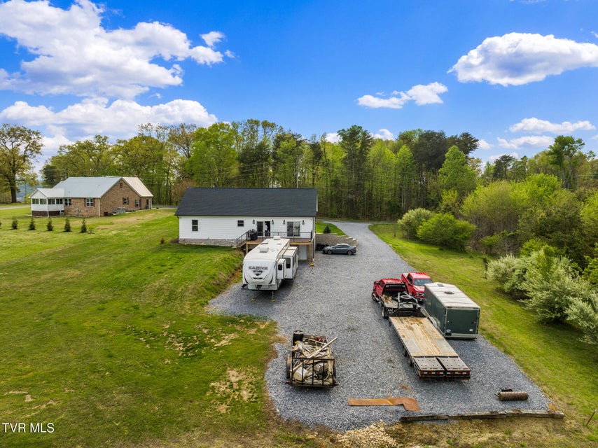 Photo #6: 335 Bonne Vista Drive