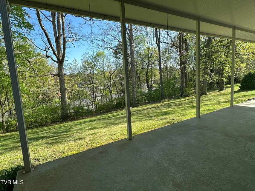 Photo #79: 245 De Lee Drive