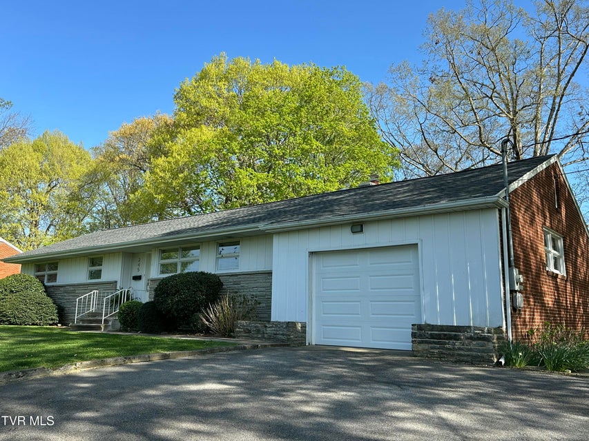 Photo #7: 245 De Lee Drive