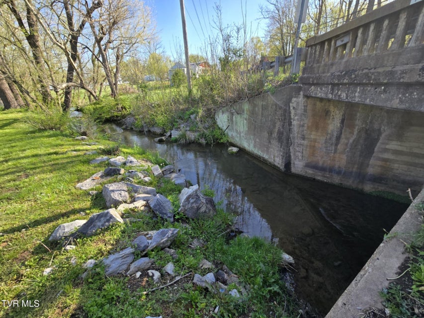 Photo #20: 1995 Chuckey Highway