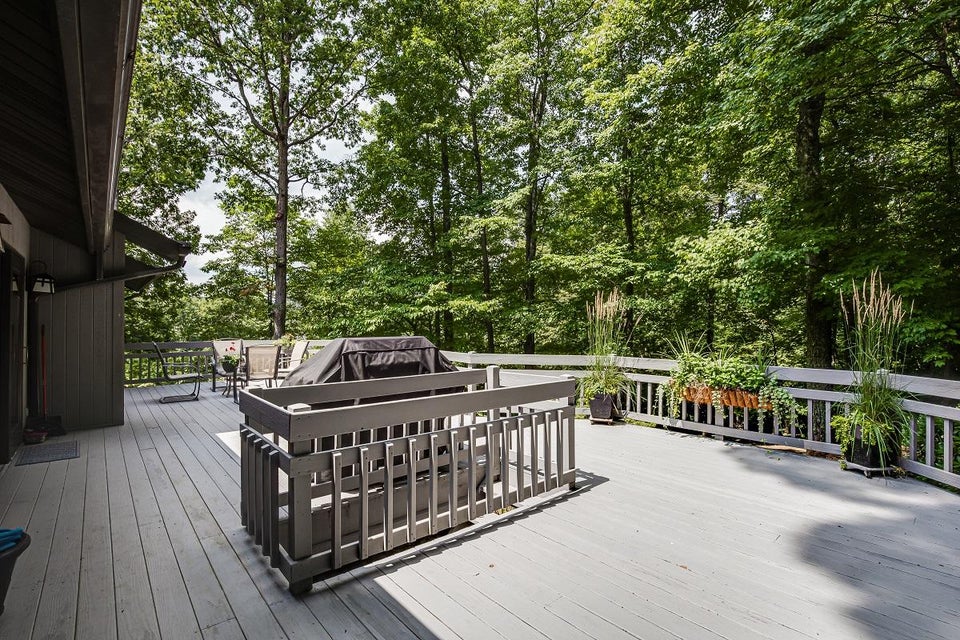 Photo #8: 485 Woodway Drive