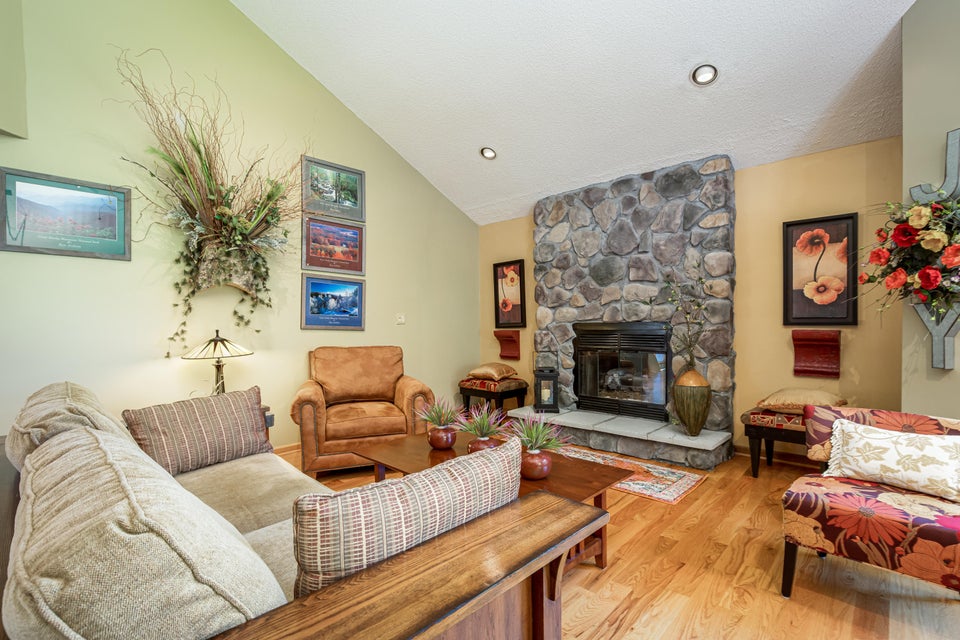 Photo #16: 485 Woodway Drive