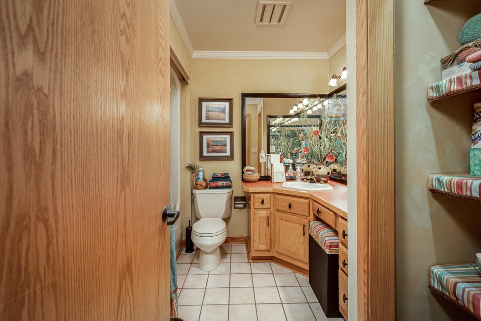 Photo #34: 485 Woodway Drive