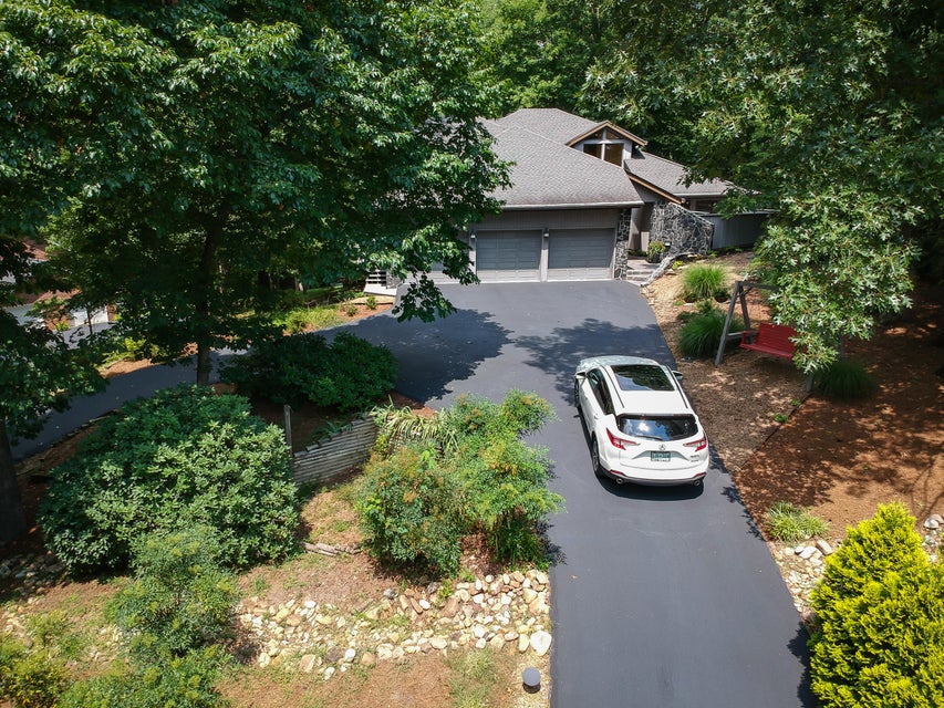 Photo #49: 485 Woodway Drive