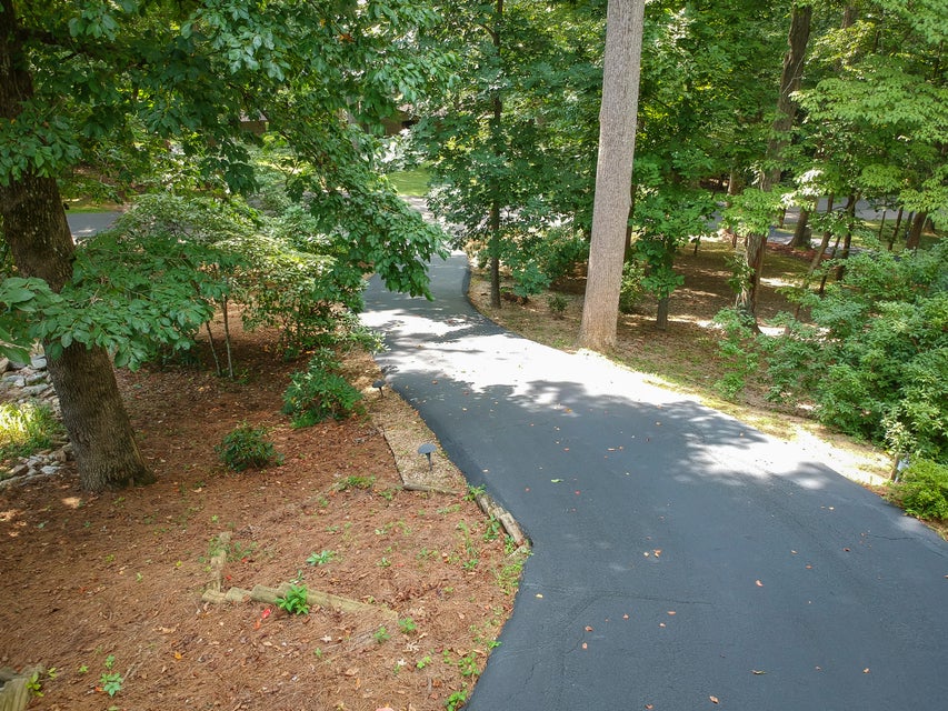 Photo #51: 485 Woodway Drive