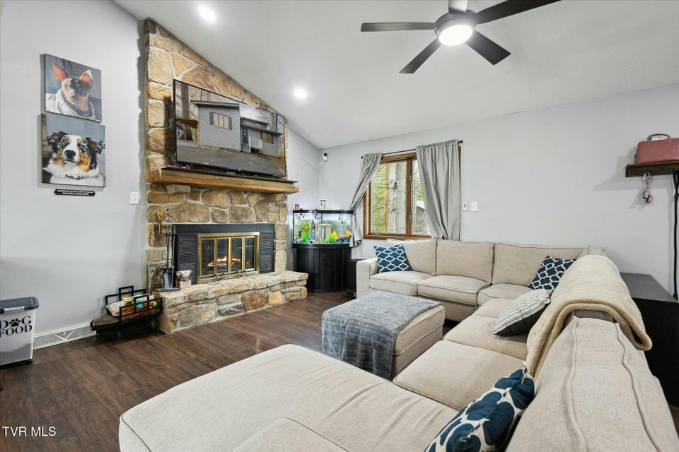 Photo #4: 265 Holston Drive Lane