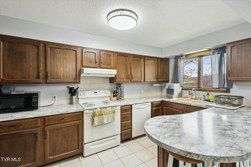 Photo #10: 265 Holston Drive Lane