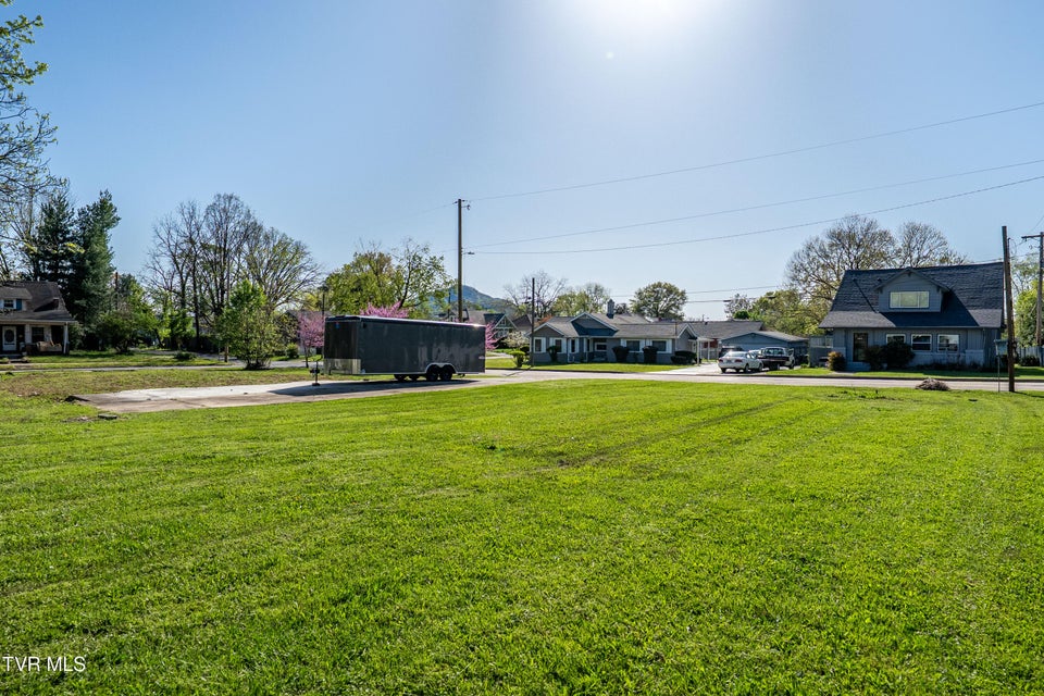 Photo #23: 1102 Catawba Street