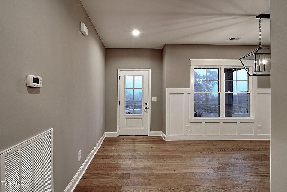 Photo #5: 249 Dry Kiln Court