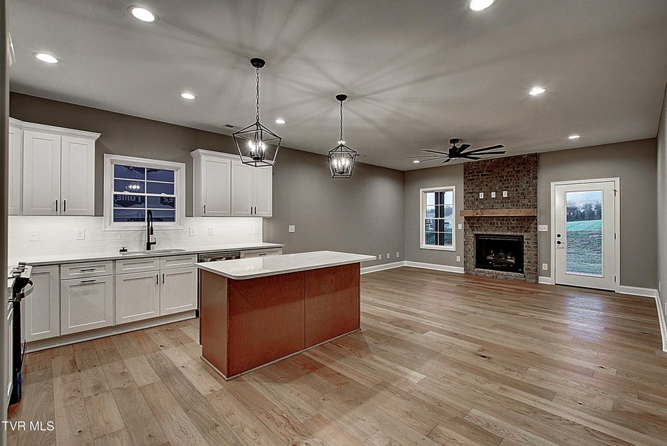 Photo #10: 249 Dry Kiln Court