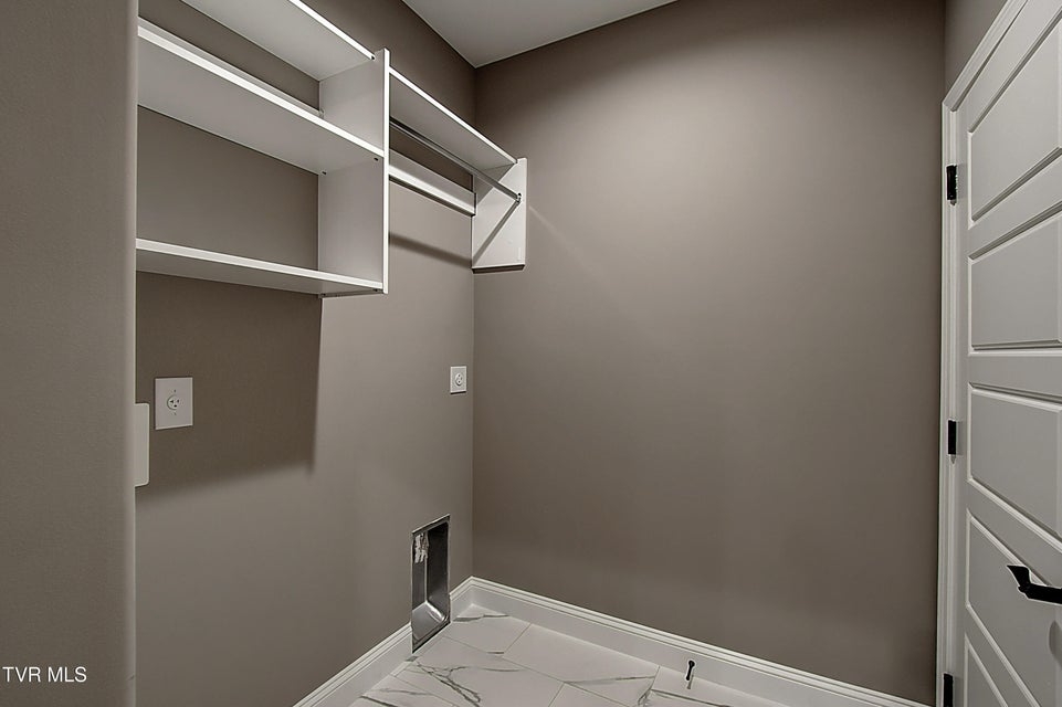 Photo #22: 249 Dry Kiln Court