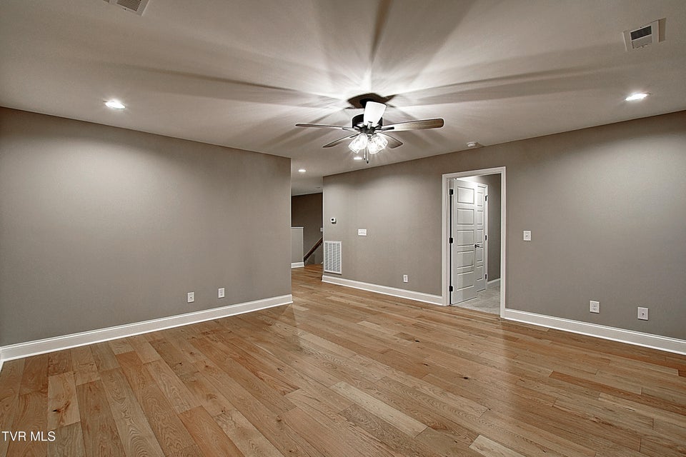 Photo #24: 249 Dry Kiln Court