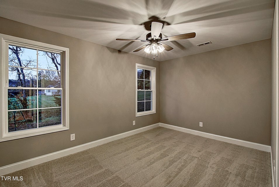 Photo #30: 249 Dry Kiln Court