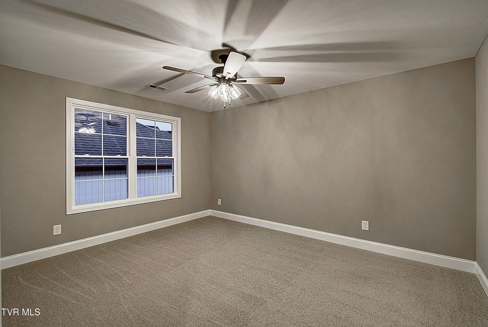 Photo #31: 249 Dry Kiln Court